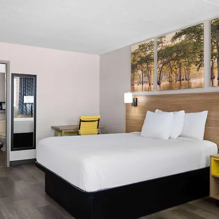 Days Inn By Wyndham Conway-2